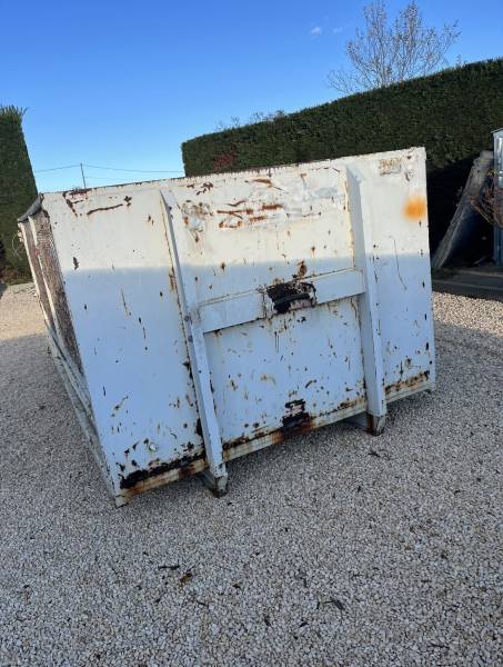 Prix pour une location de benne tout venant à Salon-de-Provence