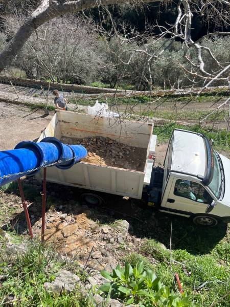 Louer votre benne gravats 5 m3 à Carpentras pour votre chantier de démolition de maison